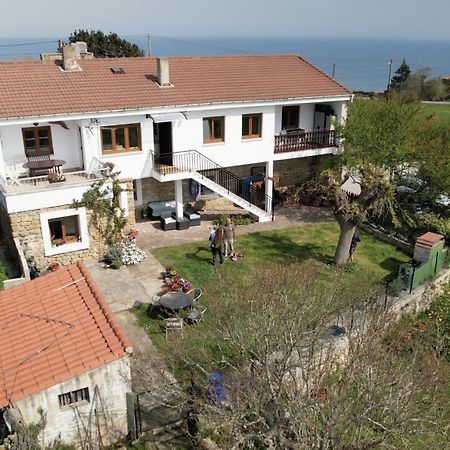 Surf House Sanvi Bed & Breakfast San Vicente De La Barquera Luaran gambar